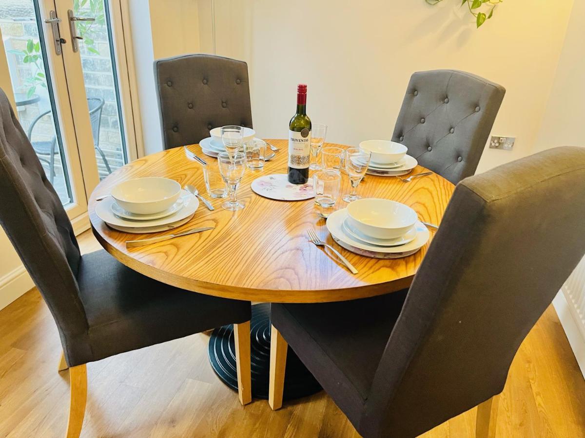 Appartamento Ilkley Central One Esterno foto