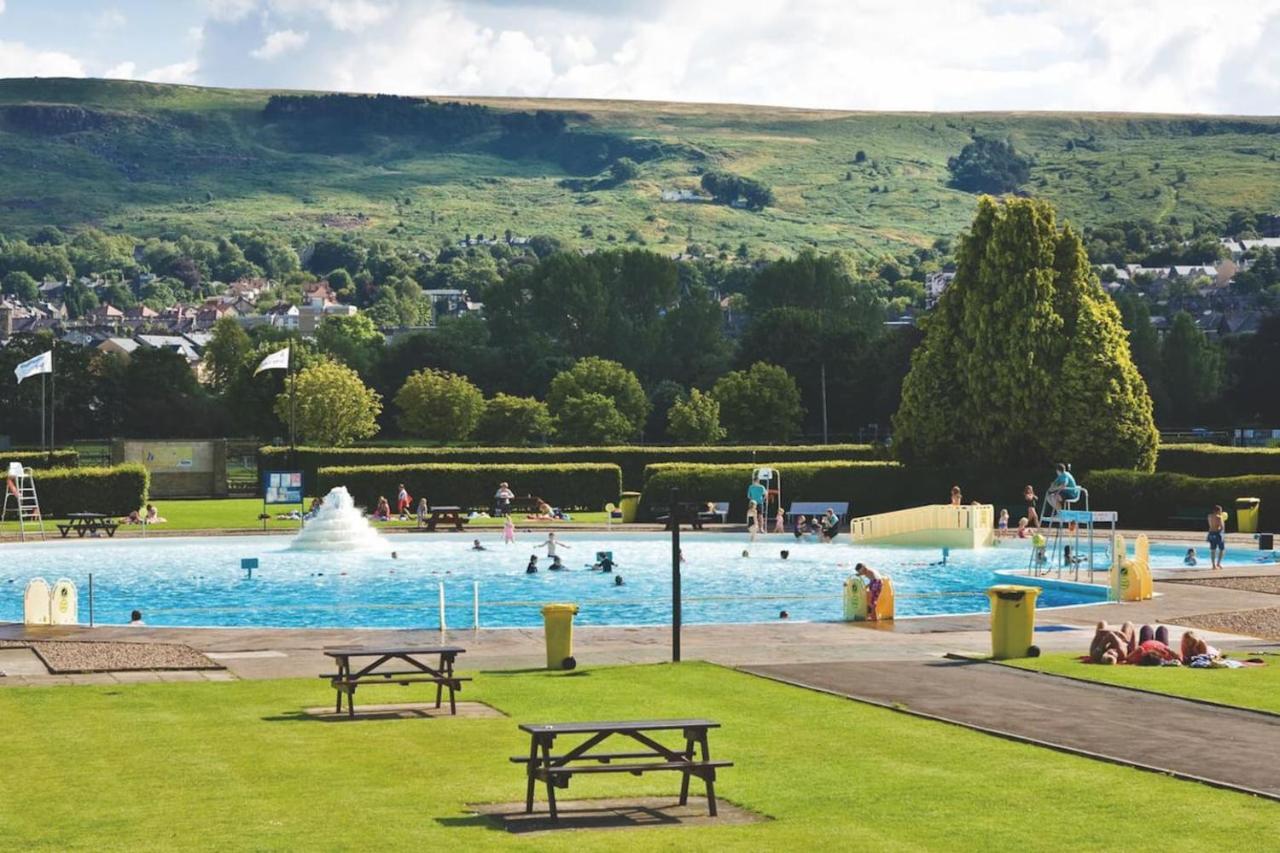 Appartamento Ilkley Central One Esterno foto