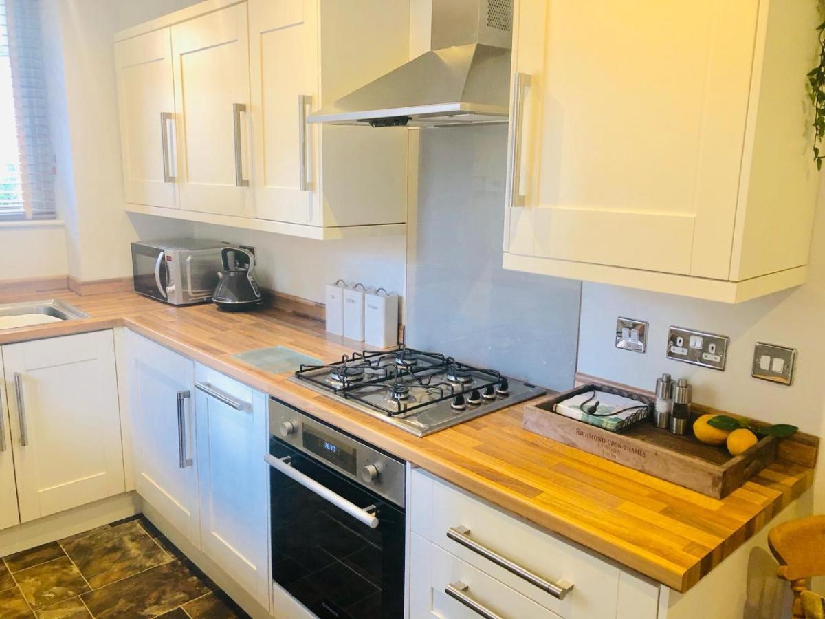 Appartamento Ilkley Central One Esterno foto